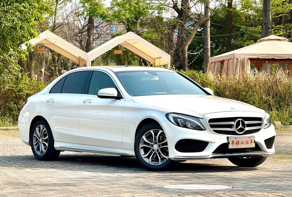 Mercedes-Benz Mercedes-Benz C-Class