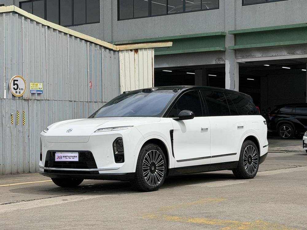 NIO NIO ES8