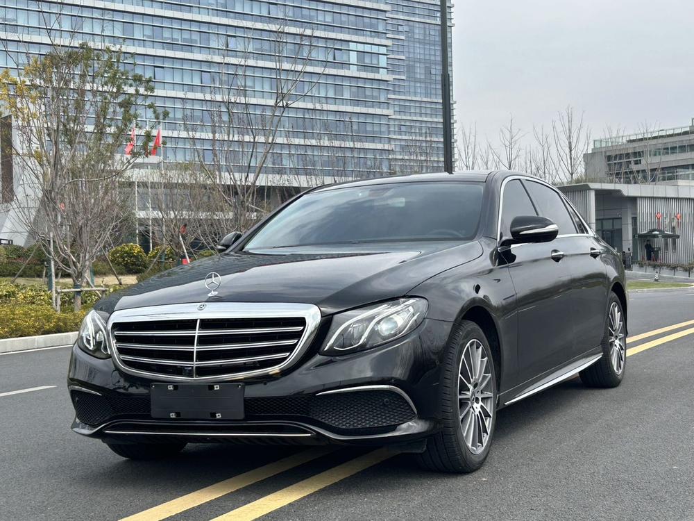 Mercedes-Benz Mercedes-Benz E-Class