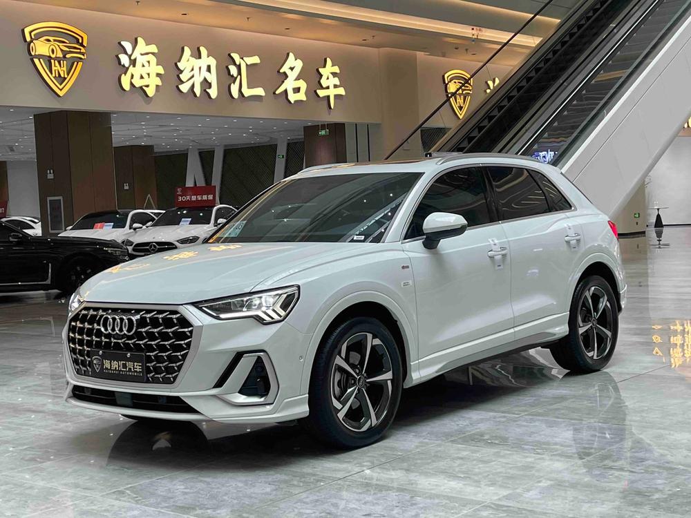 Audi Audi Q3