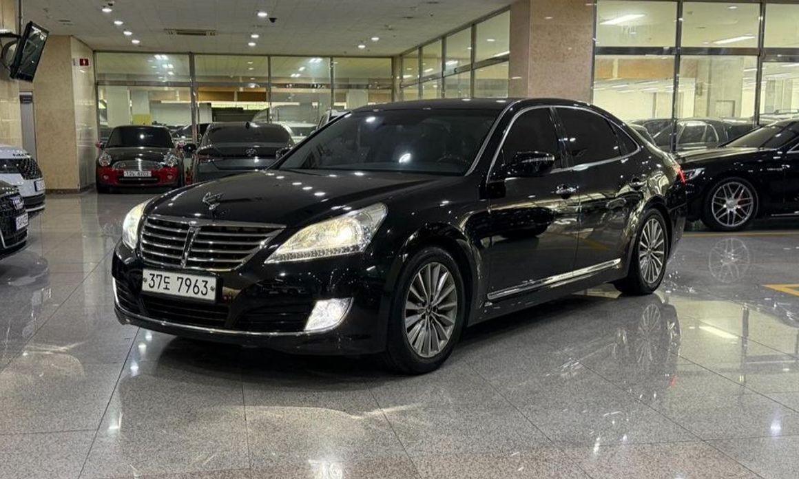 Hyundai Equus