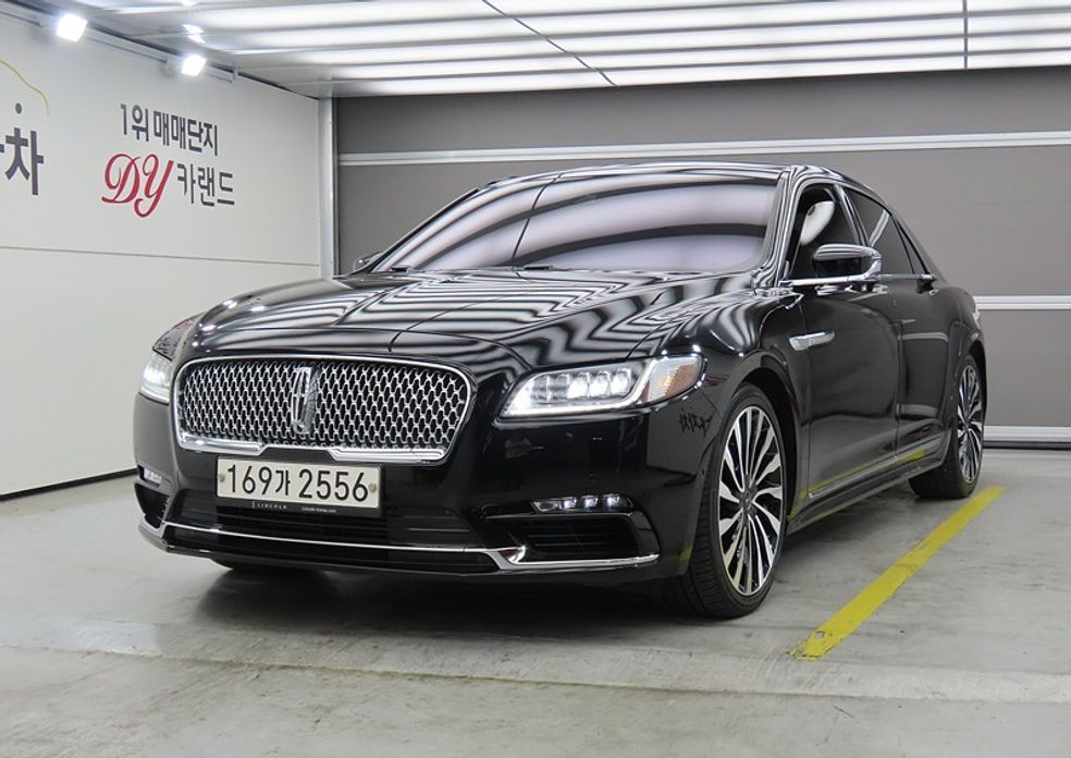 Lincoln Continental