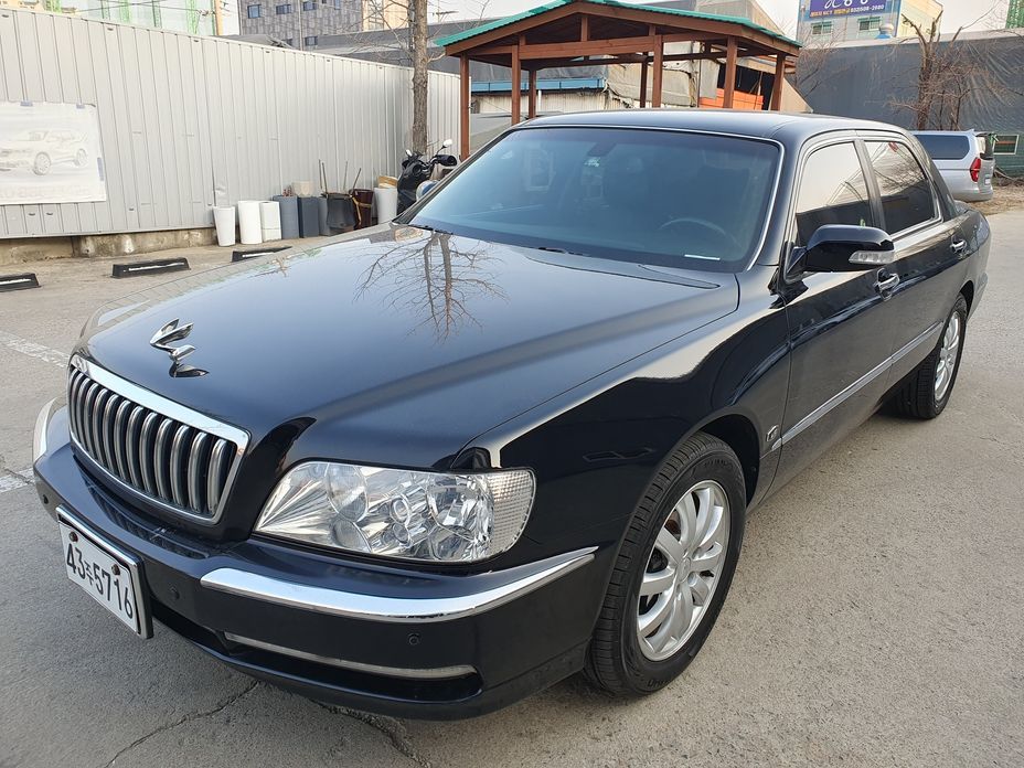 Hyundai Equus
