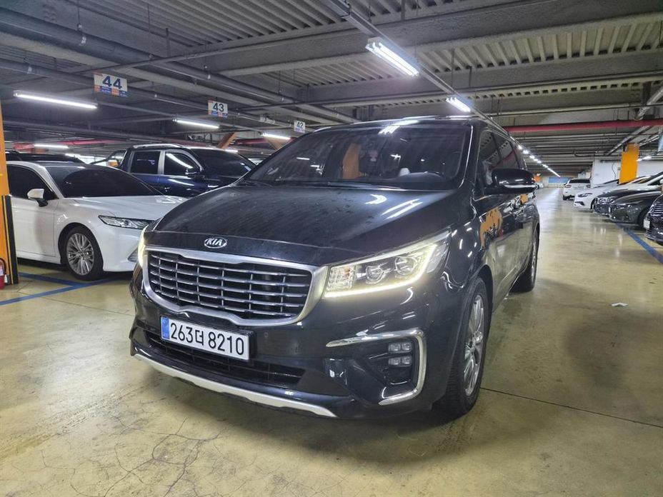 Kia Canival