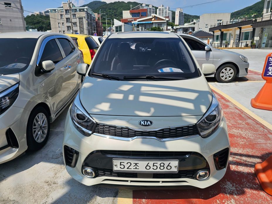 Kia morning