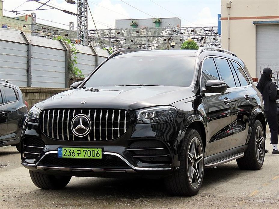 Mercedes-Benz GLS-Class