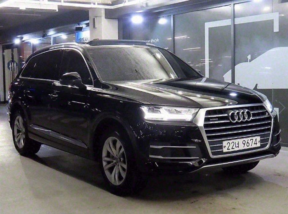 Audi Q7