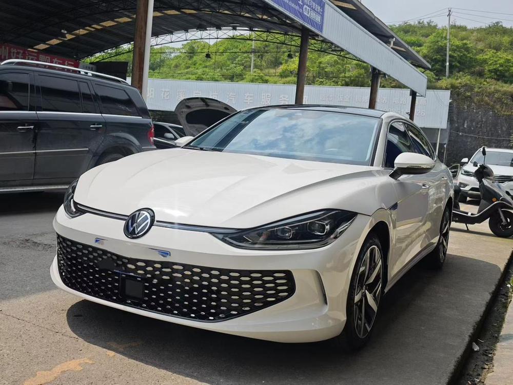 Volkswagen Lamando