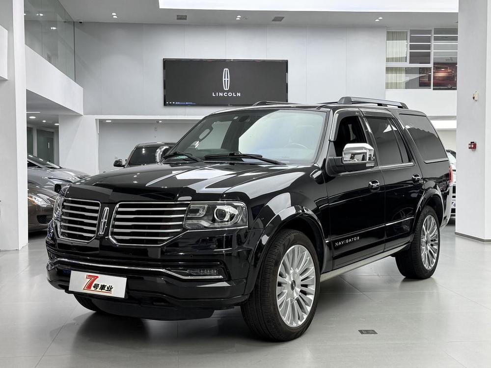 Lincoln Navigator
