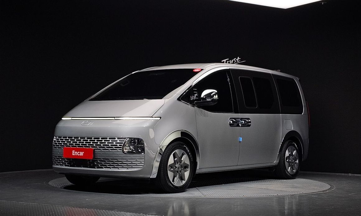 Hyundai Staria