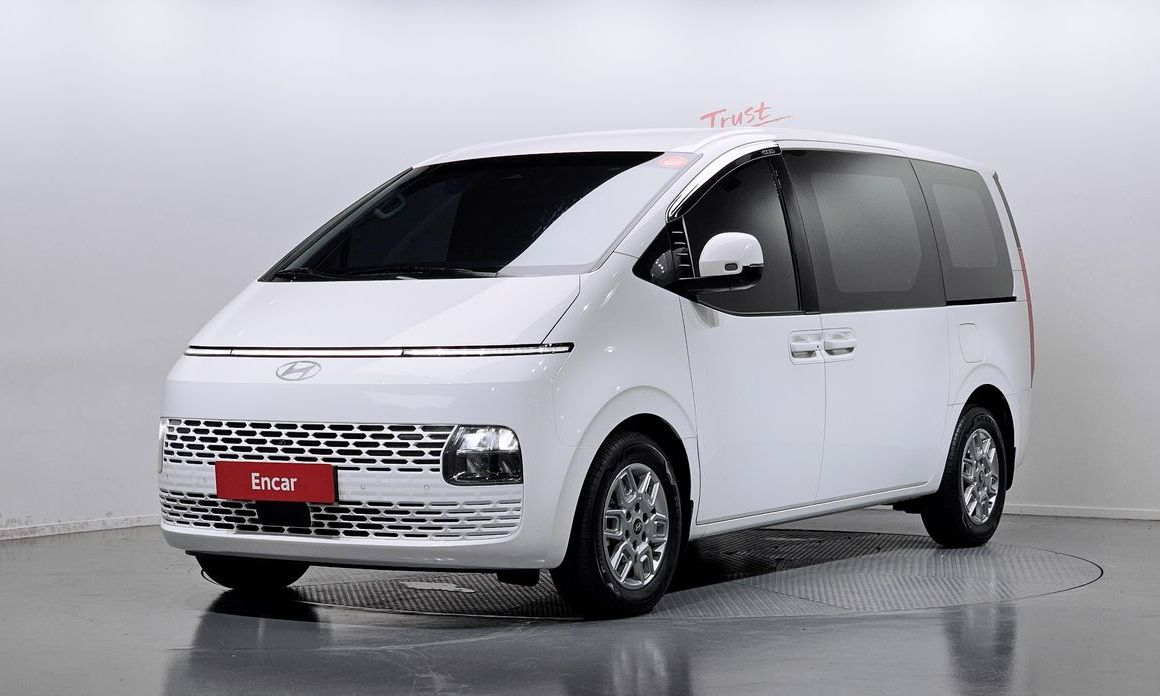 Hyundai Staria