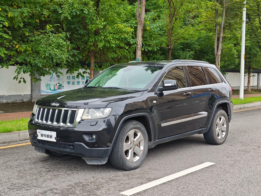 Jeep Grand Cherokee (Import)