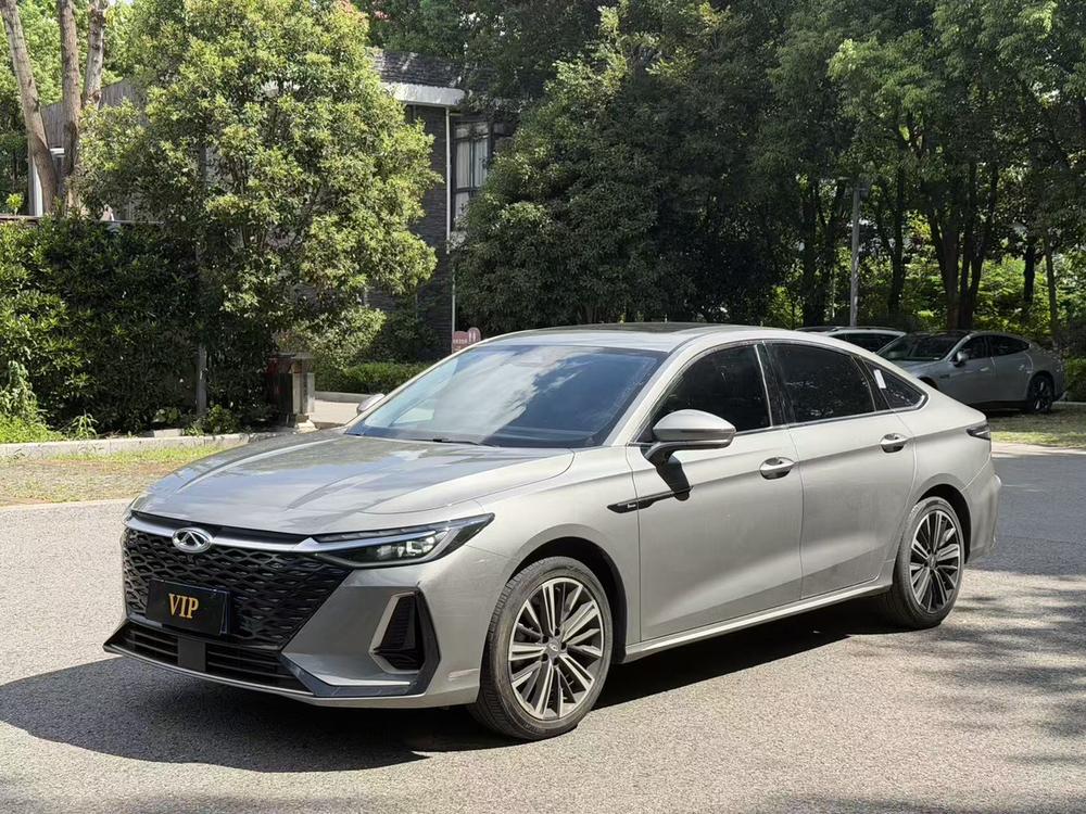 Chery Arrizo 8