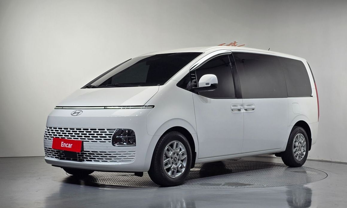 Hyundai Staria