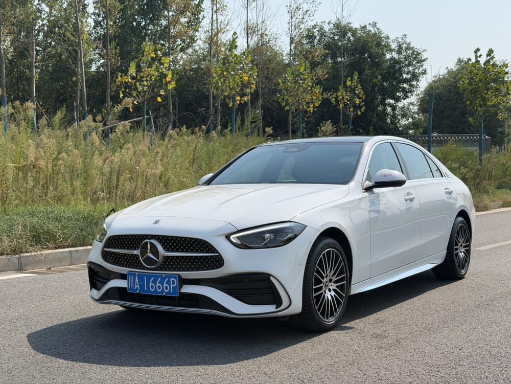 Mercedes-Benz Mercedes-Benz C-Class