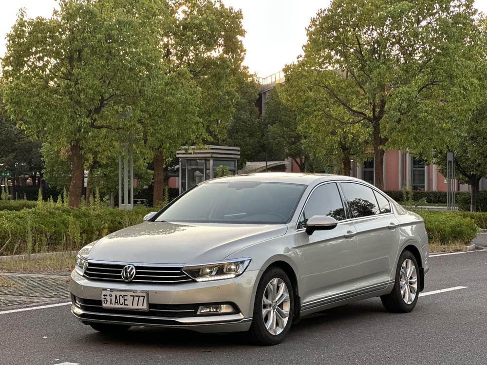 Volkswagen Magotan