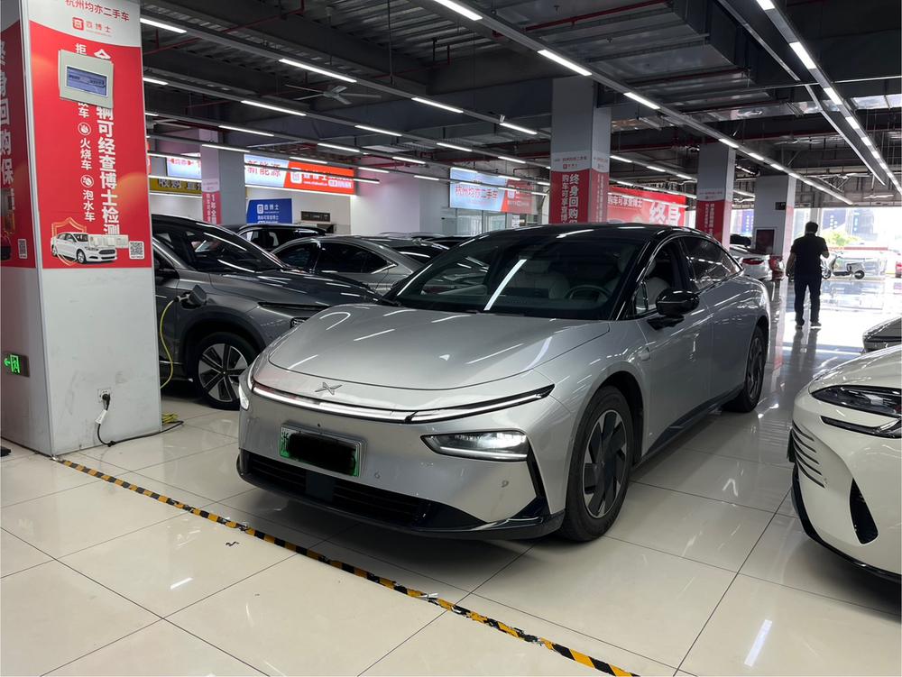 XPeng XPeng P7+