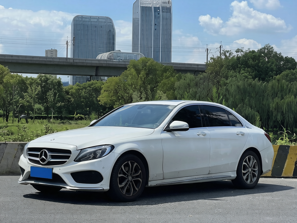 Mercedes-Benz Mercedes-Benz C-Class