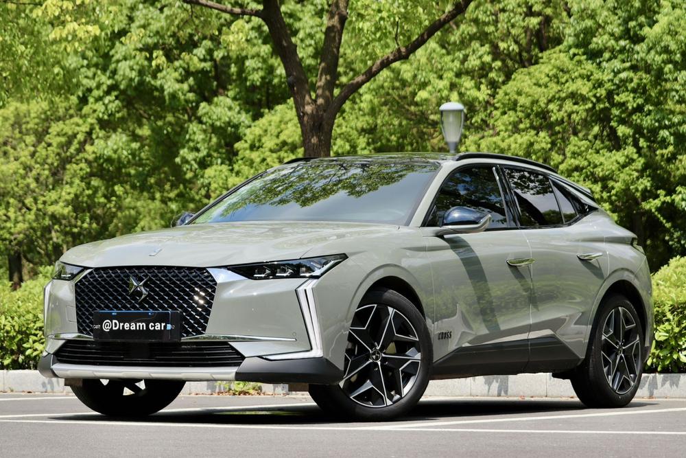 DS DS 4