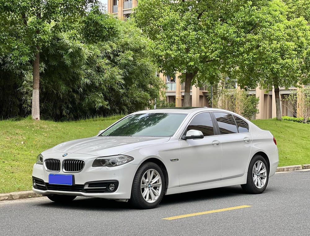 BMW BMW 5-Series (Import)