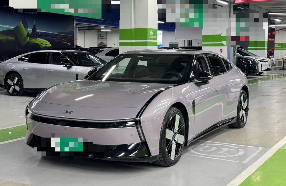 XPeng XPeng P7