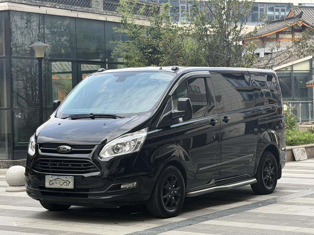 Ford Tourneo