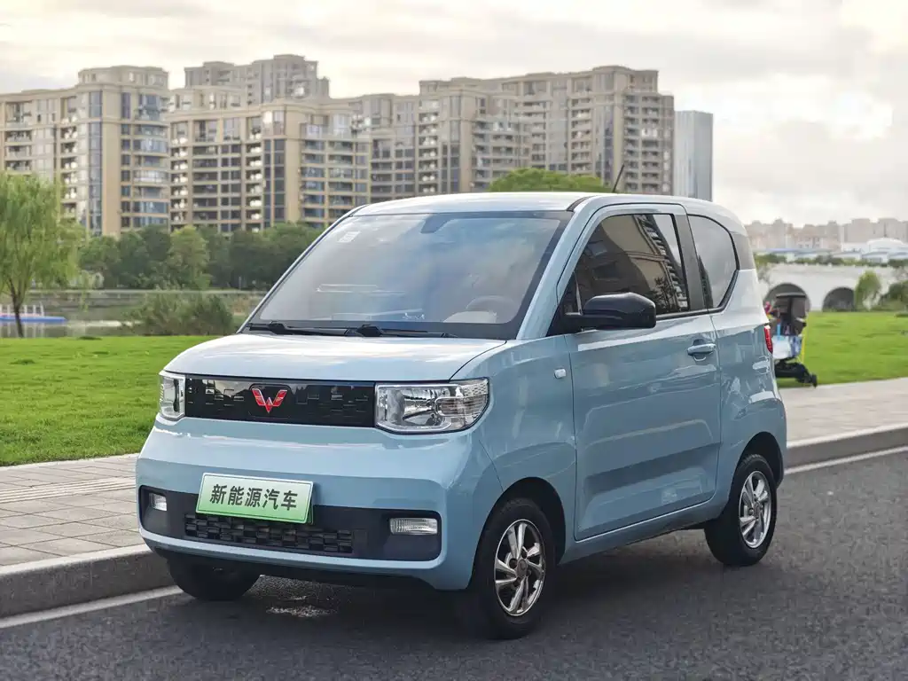 Wuling MINIEV