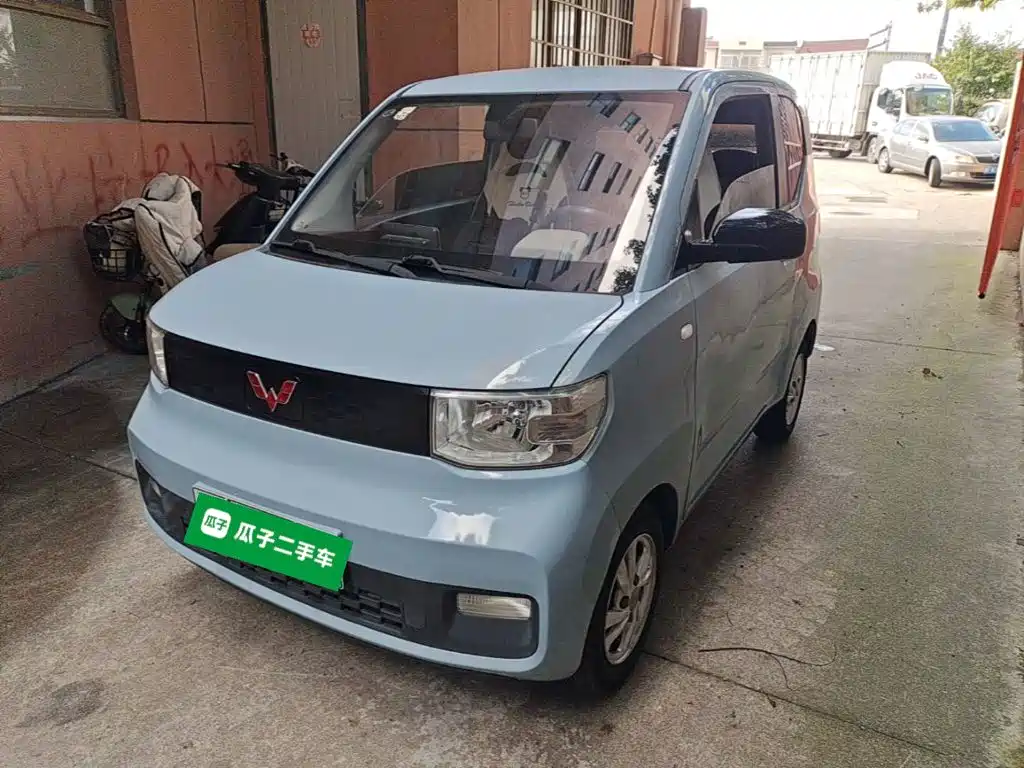 Wuling MINIEV
