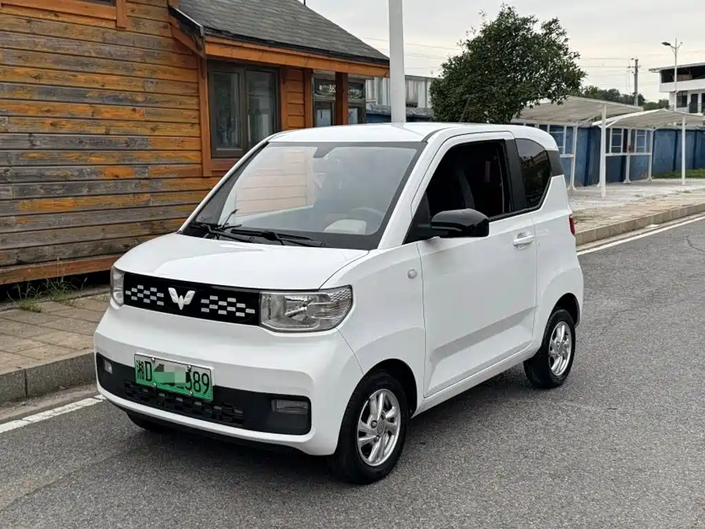 Wuling MINIEV