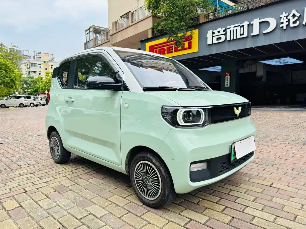 Wuling MINIEV