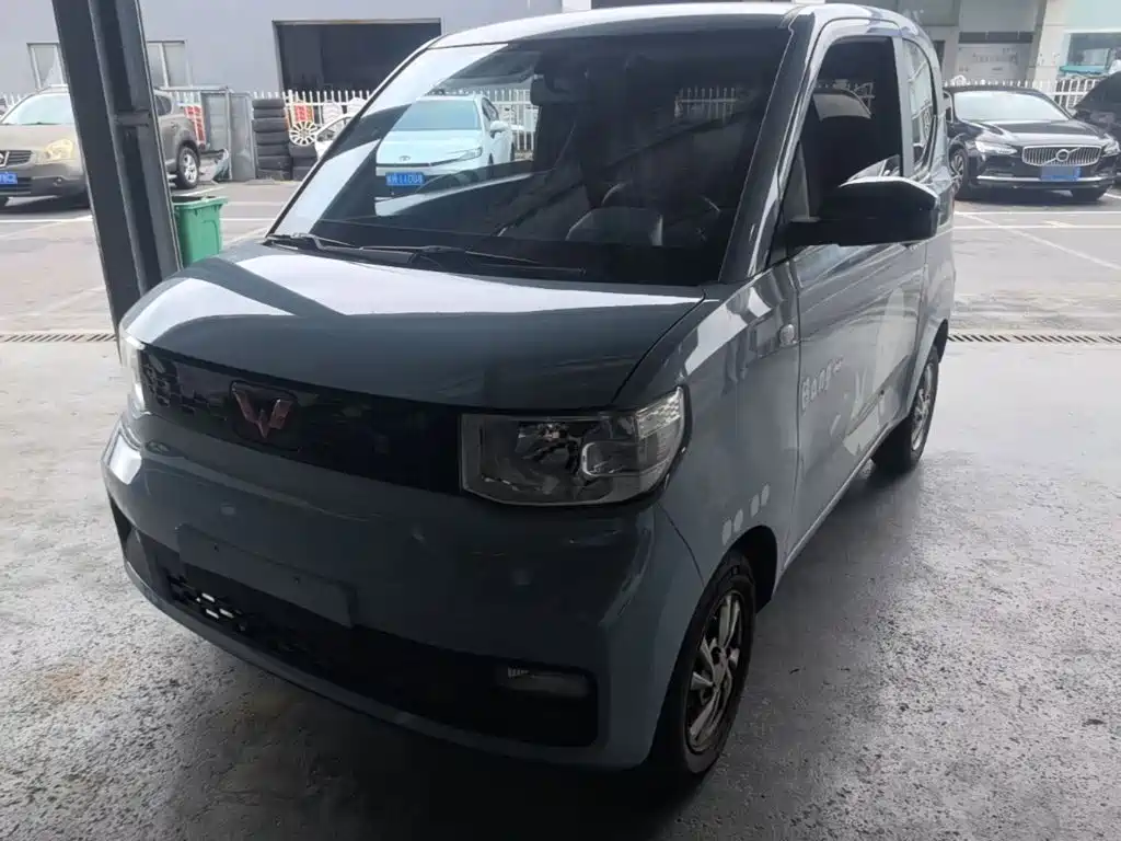 Wuling MINIEV