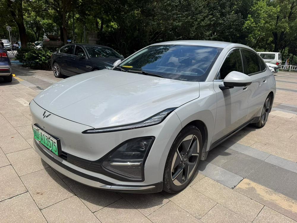 Wuling Wuling Starlight EV