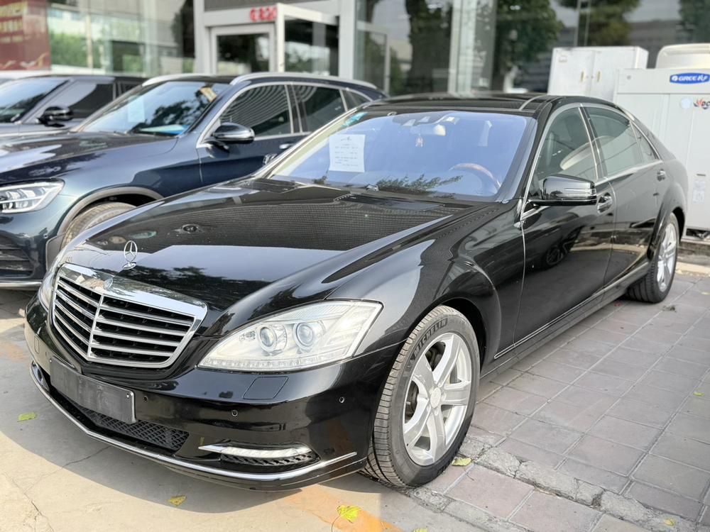 Mercedes-Benz Mercedes-Benz S-Class