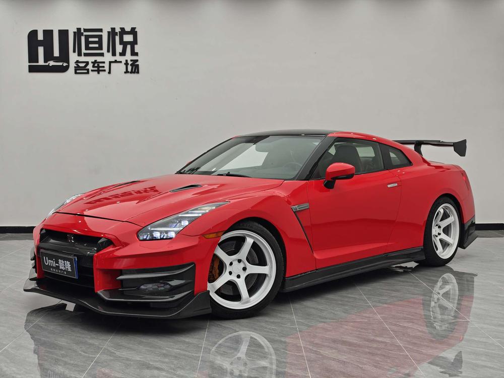 Nissan Nissan GT-R