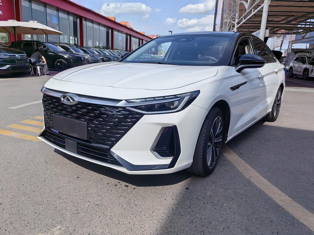 Chery Arrizo 8