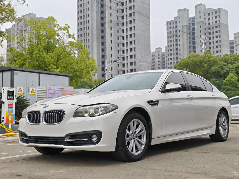 BMW BMW 5-Series