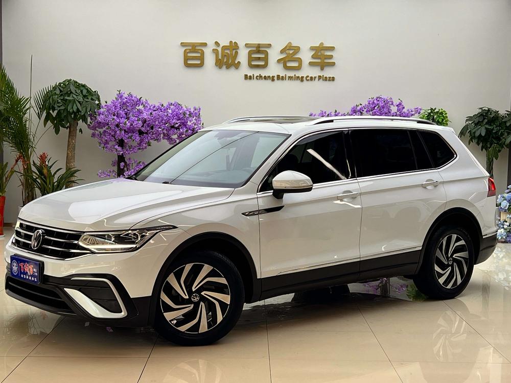 Volkswagen Tiguan L
