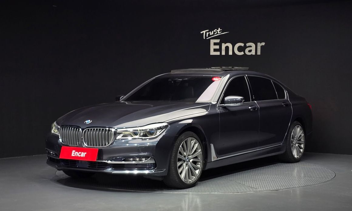 BMW 7-Series