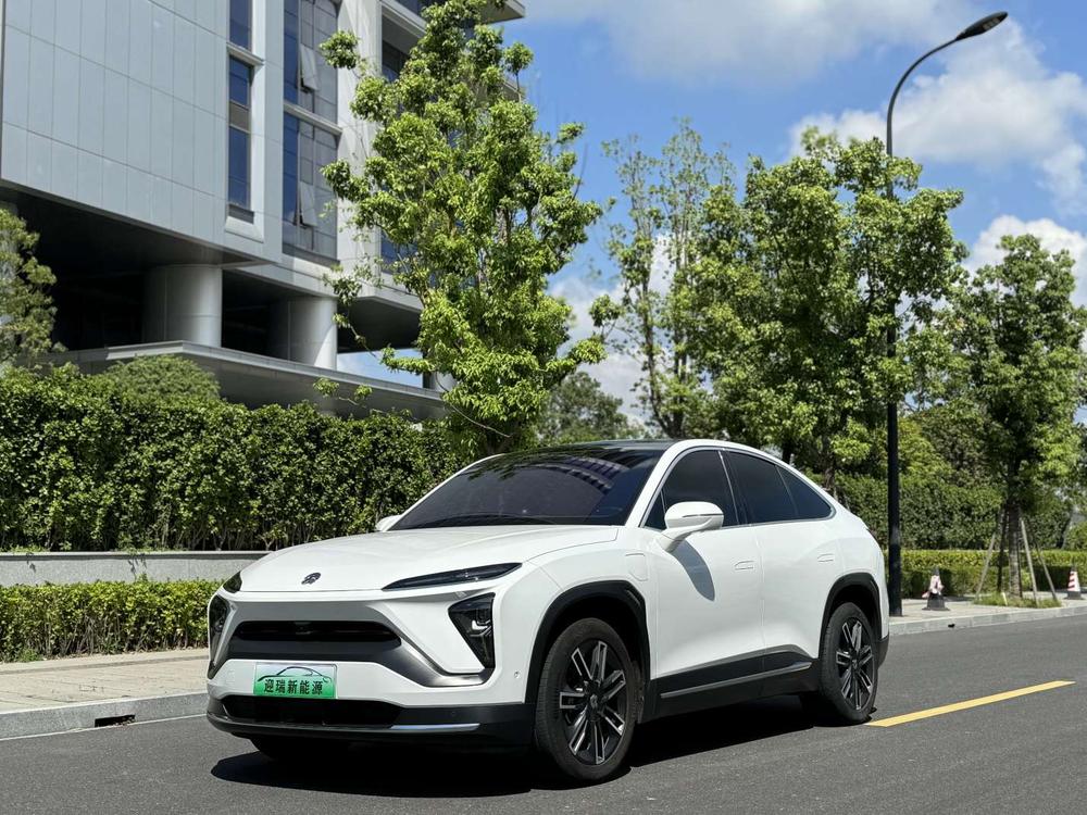 NIO NIO EC6