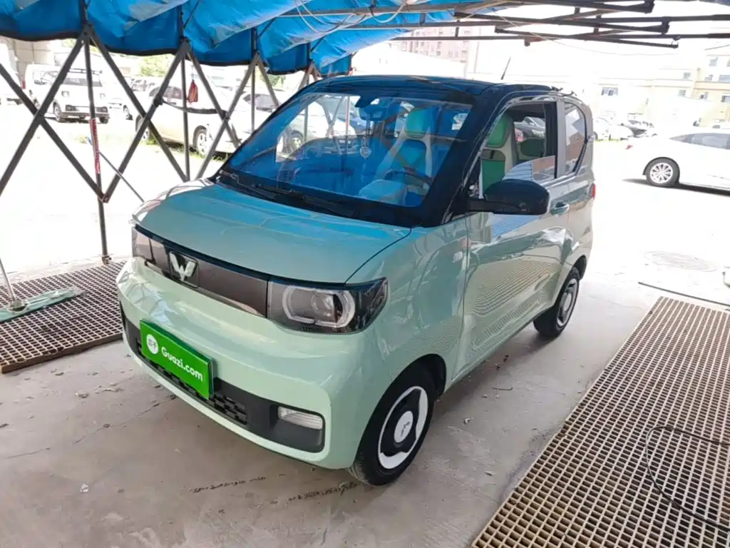 Wuling MINIEV