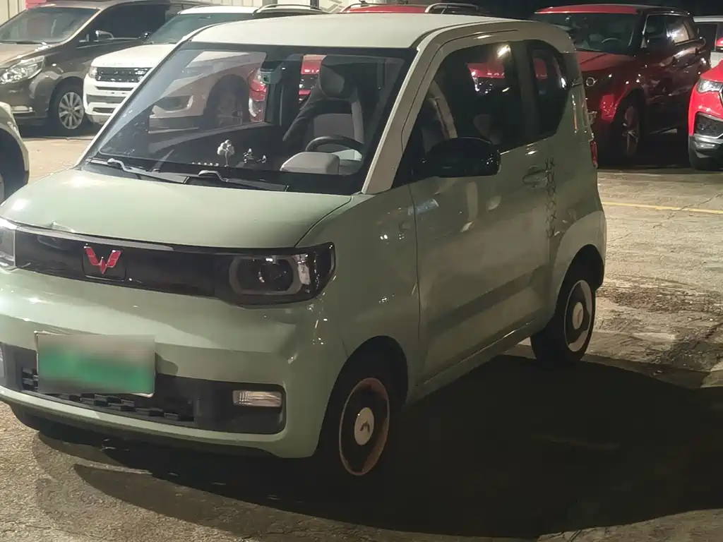 Wuling MINIEV