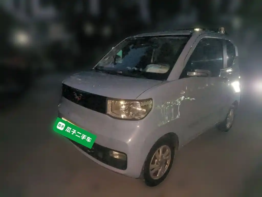 Wuling MINIEV