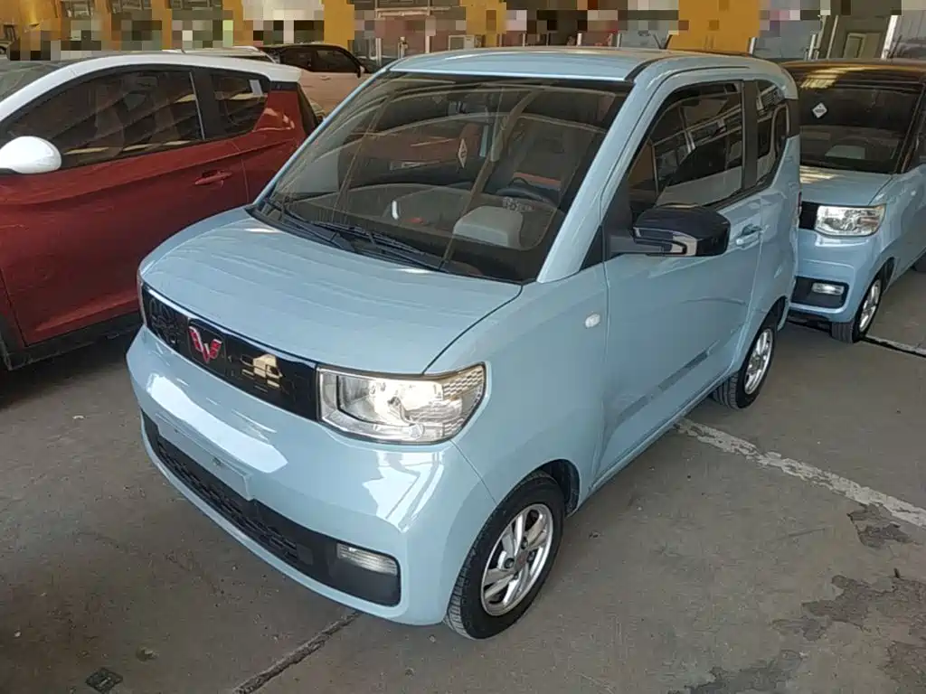 Wuling MINIEV