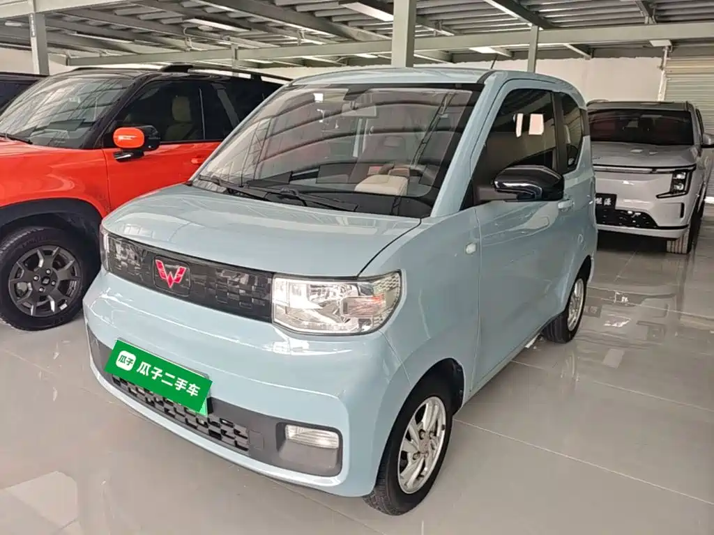 Wuling MINIEV