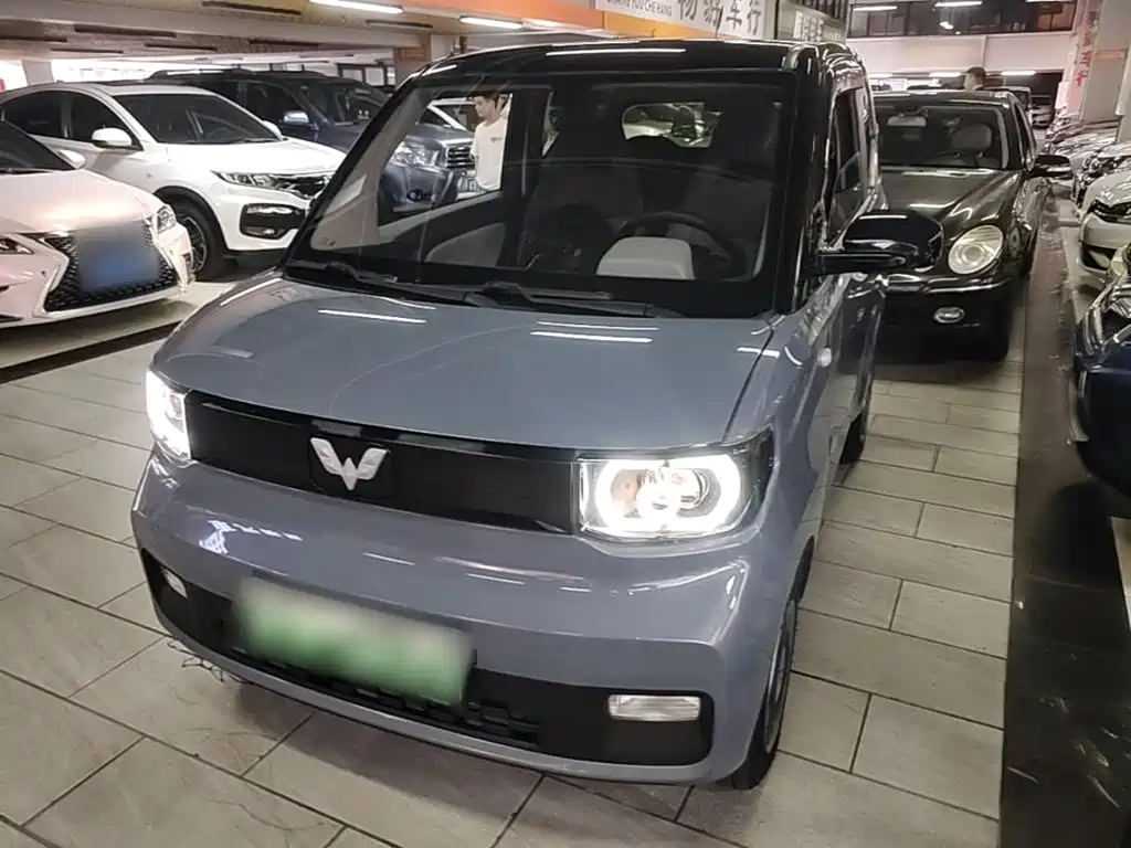 Wuling MINIEV