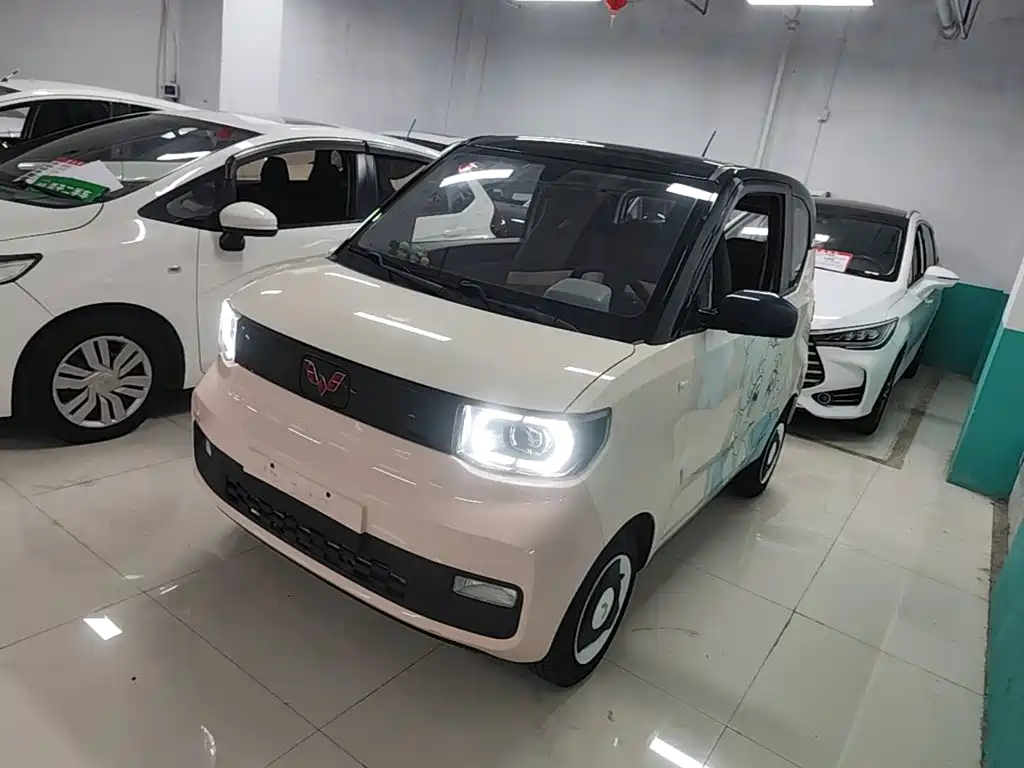 Wuling MINIEV