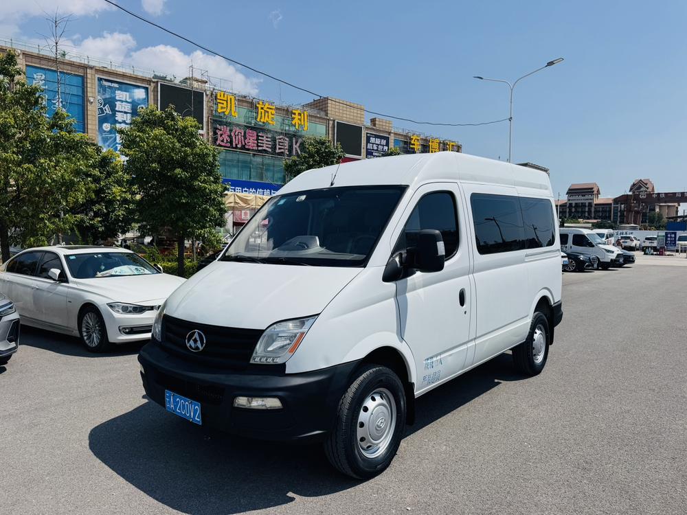 Maxus New V80