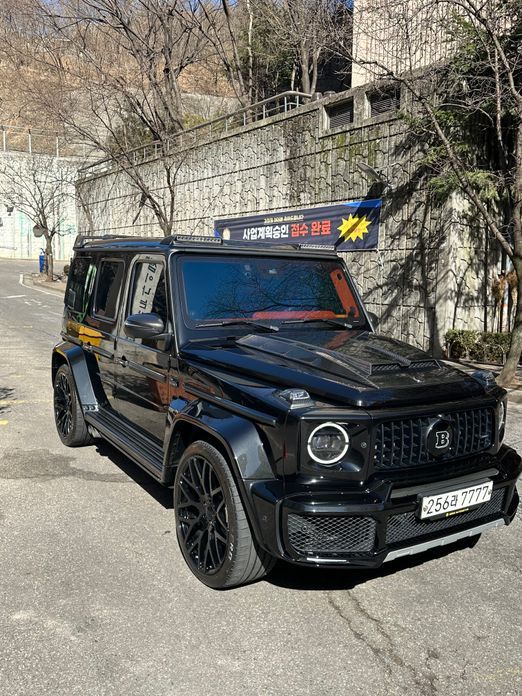 Mercedes-Benz G-Class