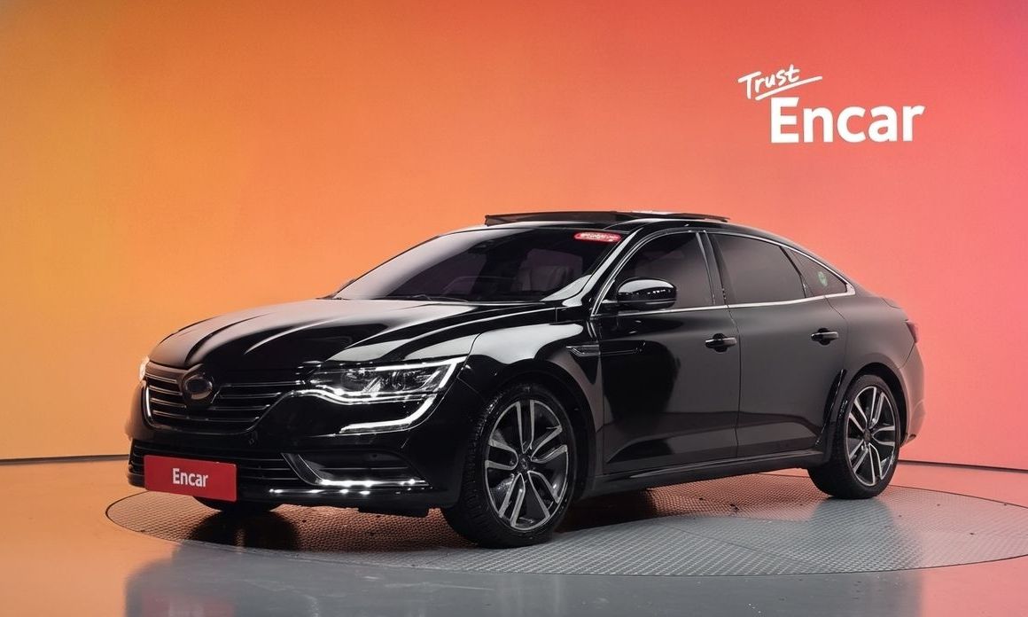 Renault SM6