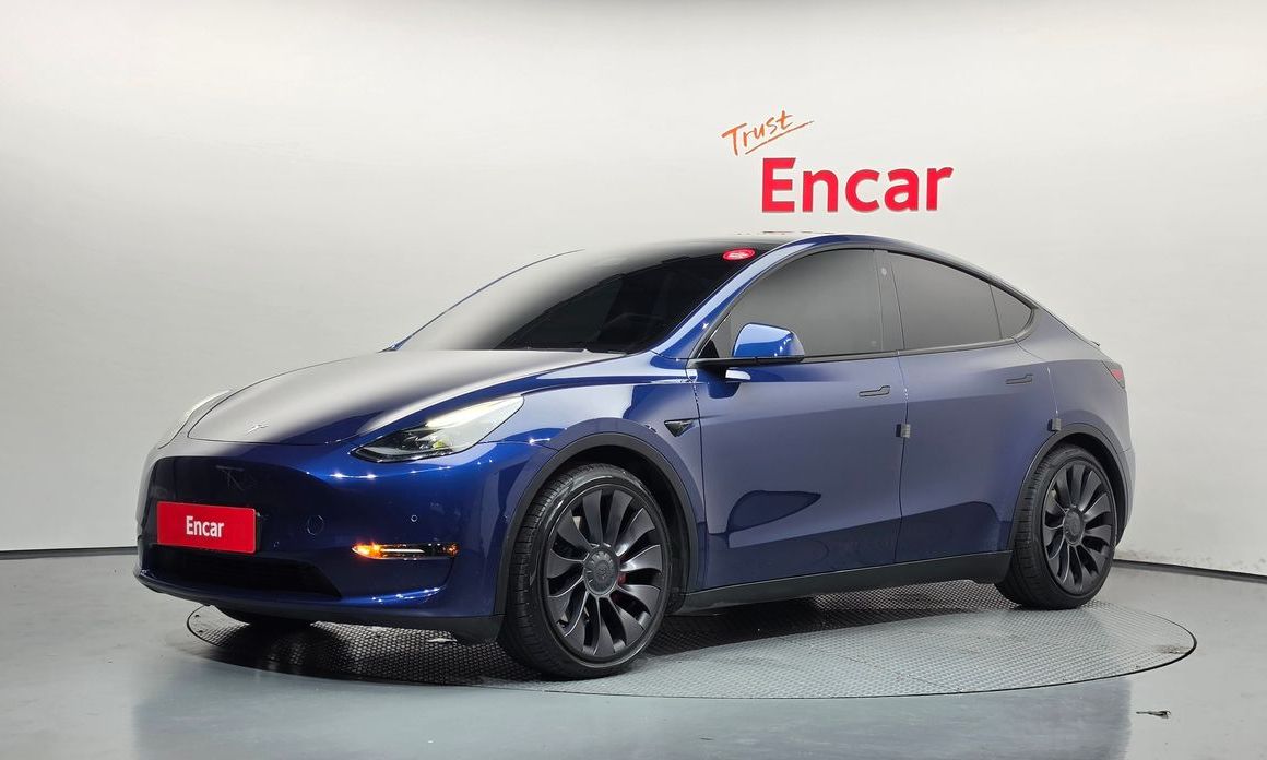 Tesla Model Y